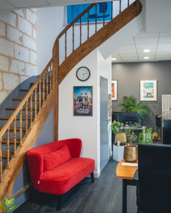 L'escalier des bureaux de PIXIM Communication