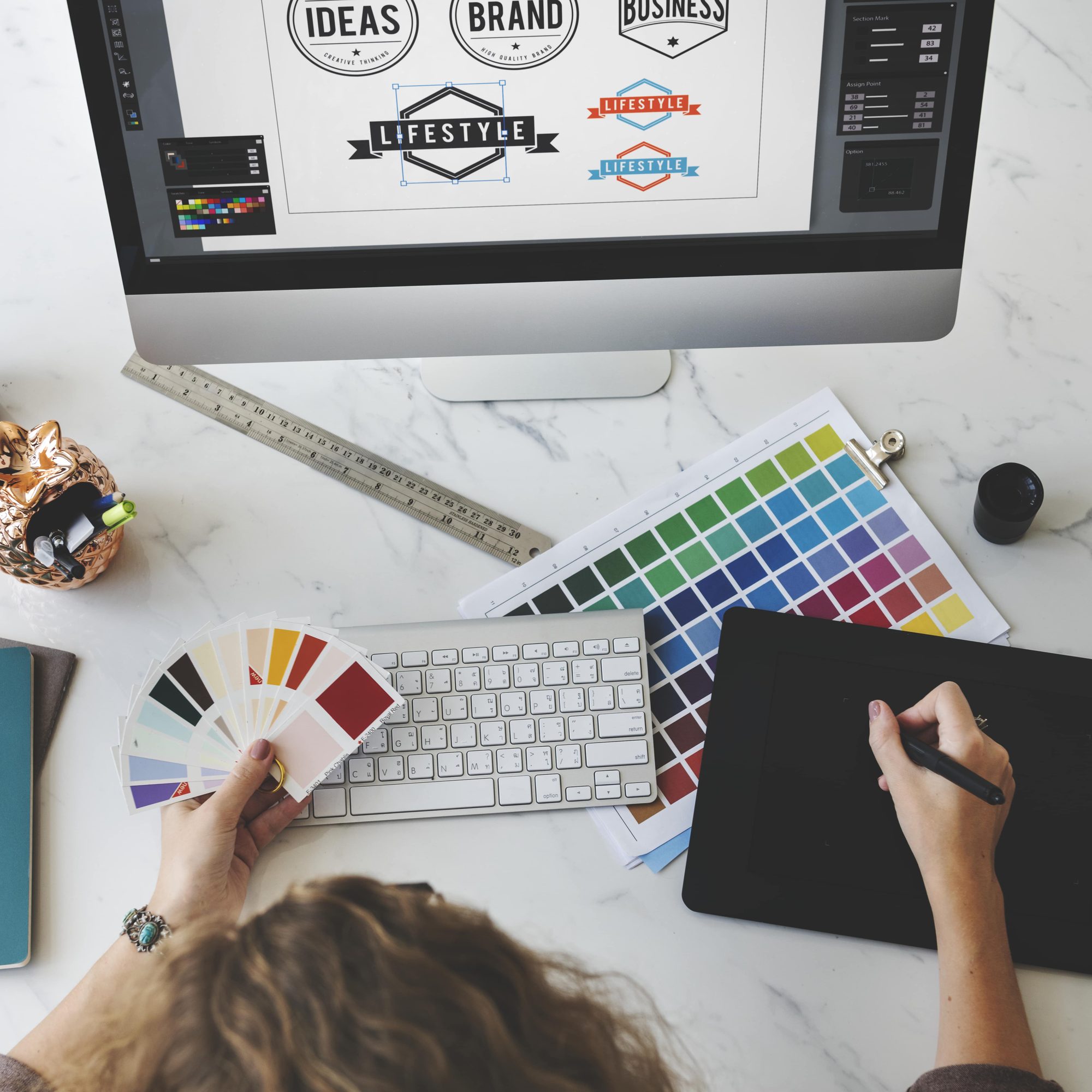 Logo &  charte graphique .